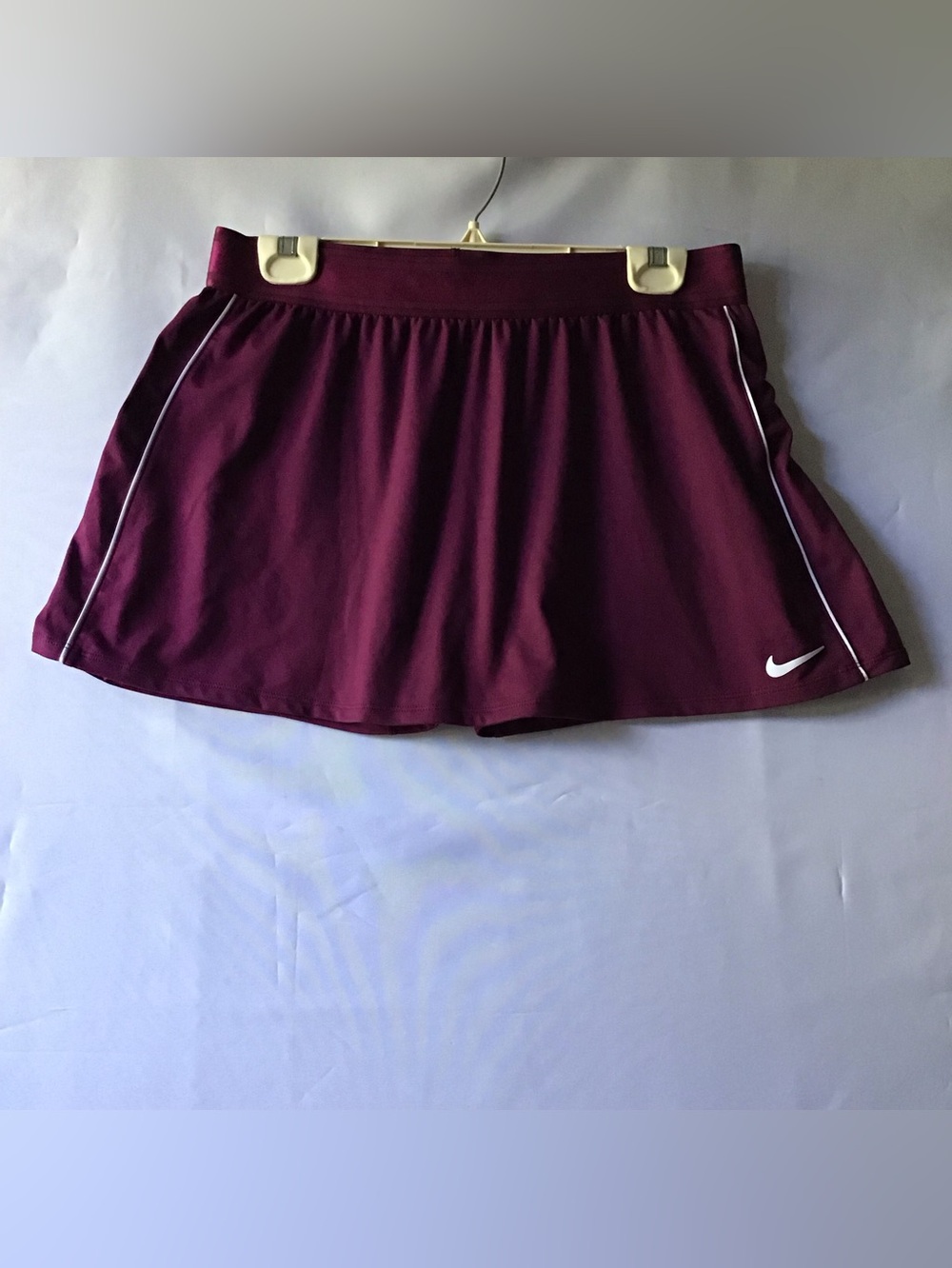 249 Nike Women's Burgundy Athletic Skort with White Piping